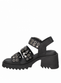 Sandalia de cuero negro para mujer, estilo informal, con punta abierta y forro interior suave.