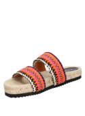 Calzado boho multicolor, suela imitación yute y tiras anchas entrelazadas. Versátil para el verano.
