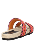 Sandalia textil multicolor para mujer, suela natural simulada, perfecta para combinar con vestidos o faldas.