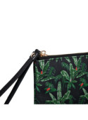 Estuche verde de mujer, diseño funcional, recomendado para uso diario.