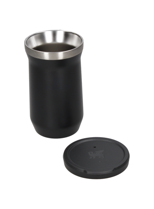 Vaso Stanley negro unisex, acero inoxidable, perfecto para actividades al aire libre y disfrutar del mate.