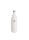 Botella All Day Slim en color rosado, diseño práctico para niños, perfecta para mantener bebidas frías.