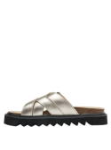 Elegante sandalia dorada de cuero Zappa K351, ideal para días cálidos, estilo casual con punta abierta.