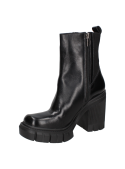 Botín de cuero negro con suela gruesa de plataforma, ideal para ocasiones casuales y formales, añade altura y estilo.