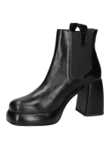 Calzado de cuero negro con paneles elásticos laterales y lengüeta superior para fácil calce, ideal para uso diario.