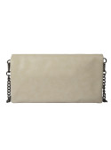 Bandolera compacta beige pálido de PU, elegante para eventos nocturnos urbanos.
