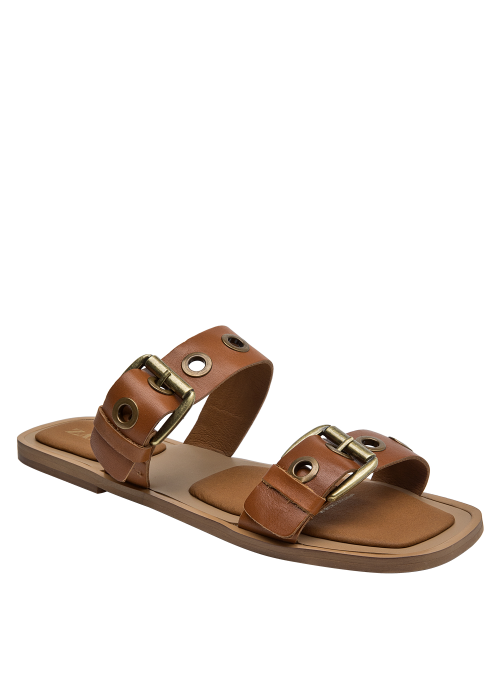 Silueta versátil de sandalia camel, adecuada para el día a día en climas cálidos.