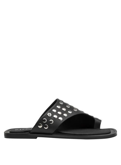 Sandalia de cuero negro para mujer, ideal para climas templados y momentos relajados.
