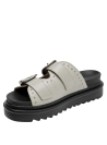 Sandalia de cuero beige para mujer con punta abierta y suela plataforma plana de 5,5 cm.