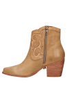Botín camel de cuero estilo western para mujer con forro de microfibra suave.