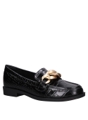 Mocasín negro de cuero para mujer con forro PU, diseño versátil para combinar con jeans o falda.