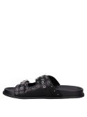 Sandalia plana de cuero negro con empeine descubierto, ideal para un look casual femenino.