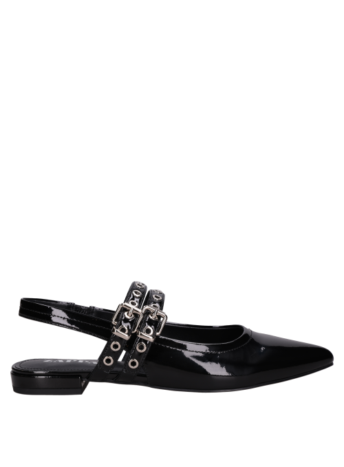 Ballerina de cuero charol negro, ideal para atuendos formales y casuales.