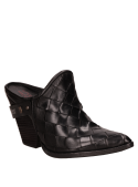 sofisticado zapato negro de cuero para mujer, perfecto para traje sastre o vestido midi