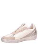 zapatilla blanca de cuero para mujer con diseño limpio y suela plana de 3,3 cm