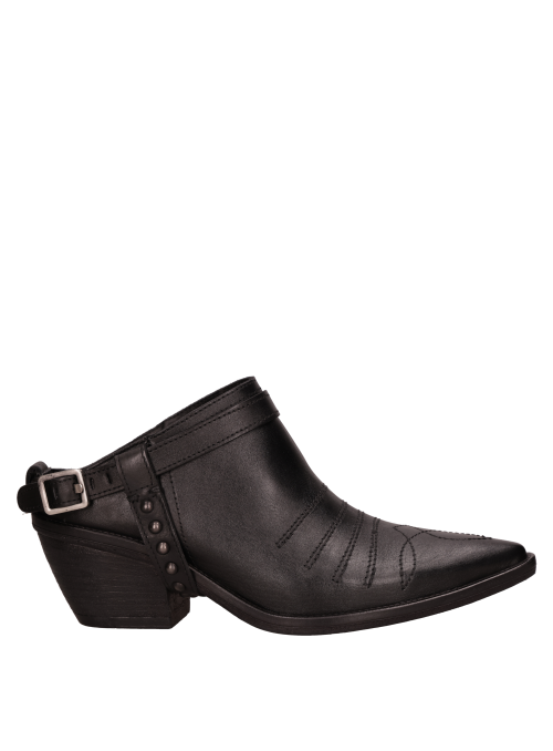 Mule vaquero de cuero negro, diseño elegante para mujer, perfecto para un look contemporáneo.
