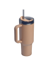 Vasos naranjo para niño estilo outdoor, fabricados en acero inoxidable, ideales para actividades al aire libre.