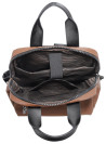 Mochila camel para mujer, estilo casual, con correa ajustable y cierre seguro.