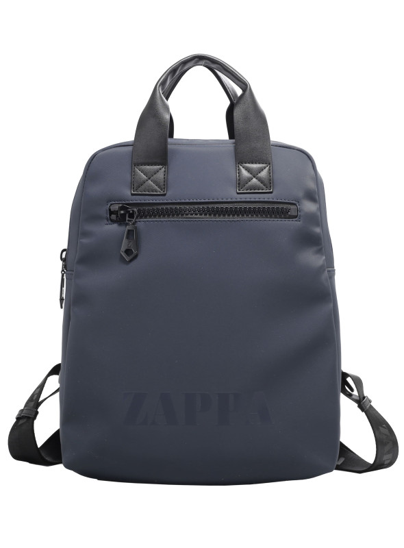 Mochila azul para mujer con textura moderna, ideal para el estilo casual.