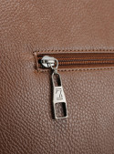 Tote bag Zappa en color camel, diseño moderno y sofisticado para mujeres.