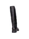 Calzado de mujer negro, con punta cuadrada, adecuado para ocasiones informales y elegantes.