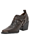 Zapato vaquero MORO de cuero para mujer con acabado brillante y punta puntiaguda.