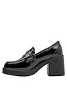 Mocasines negros de cuero con taco bloque de 8.5 cm, perfectos para destacar en cualquier ocasión.