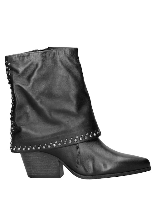 Botín negro de cuero femenino con taco bloque, ideal para un estilo moderno y desenfadado.