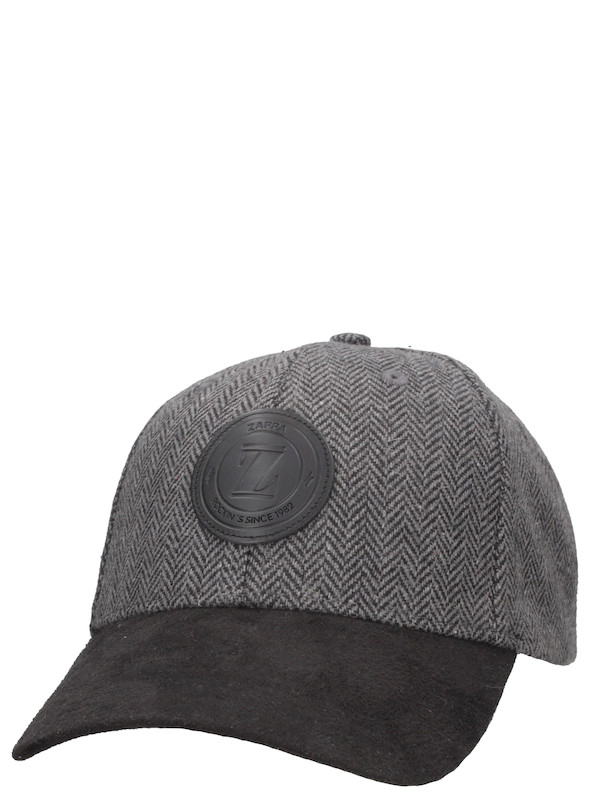 Jockey de poliéster negro para mujer, estilo audaz, perfecto para aventuras urbanas.