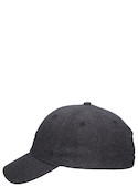 Jockey de poliéster gris, con visera semi-curva, ideal para un estilo audaz y distintivo.