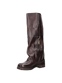 Bota de cuero moro para mujer, estilo urbano, con taco bloque de 3 cm y acabado suave.