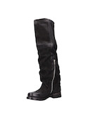 Bota urbana de cuero negro para mujer con taco bloque de 3.5 cm y punta redonda.