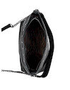Tote bag negra de mujer con textura PU, diseño casual y detalles de tachas metálicas.