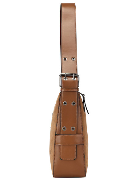 Detalle de la Tote bag Zappa en color camel, ideal para el día a día.