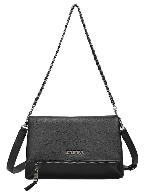 Perspectiva del diseño elegante de la bandolera Zappa en negro, un accesorio que destaca por su actitud desafiante.