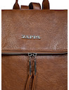 Mocha Zappa en color camel, mochila casual de PU con textura para mujer, ideal para uso diario.