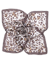 pañuelo mujer animal print casual con detalles metálicos, perfecto para elevar tu estilo diario